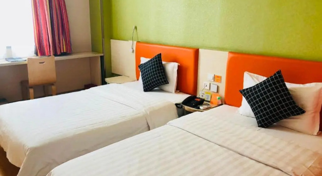 Двухместный номер Business 7 Days Inn Beijing Chaoyang North Road Changying Subway Station Branch