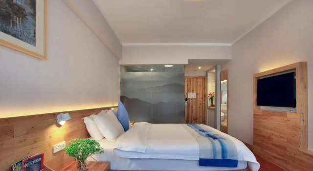 Двухместный номер Standard Guilin Sky Palace Hotel