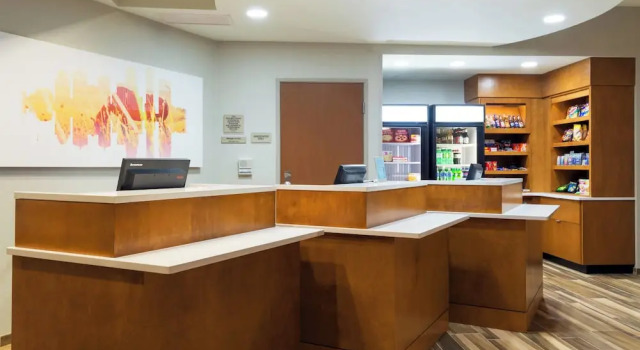 SpringHill Suites Louisville Downtown, Забронировать Отель Отели Луисвилл с бассейном, рядом с Louisville Auto Museum, Бассейн