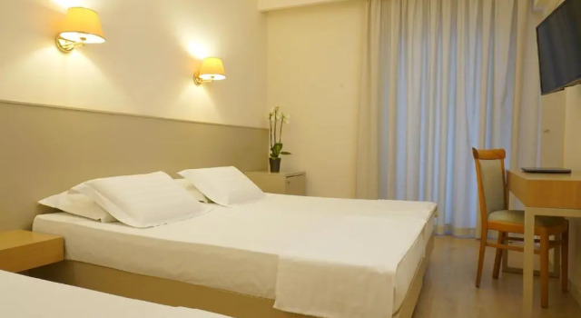 Номер Comfort Esperia Hotel