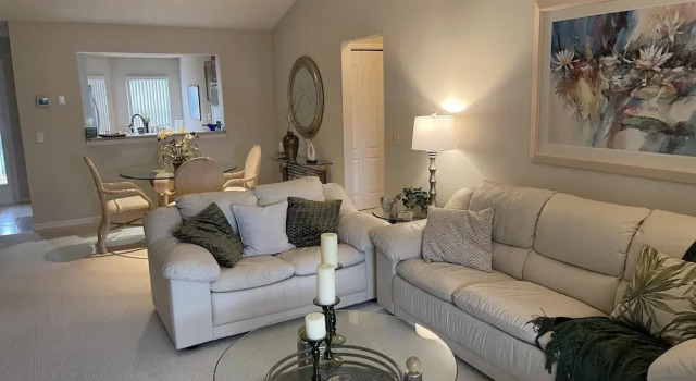 Burbank - Beautiful Designer Home Near Glenview Country Club