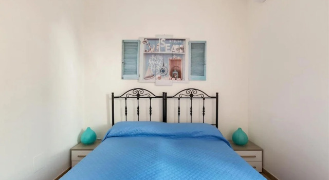 1749 Villetta Alessandra