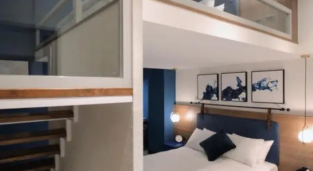 Четырёхместный номер Standard Дуплекс Slow Town Hotel-Konkai