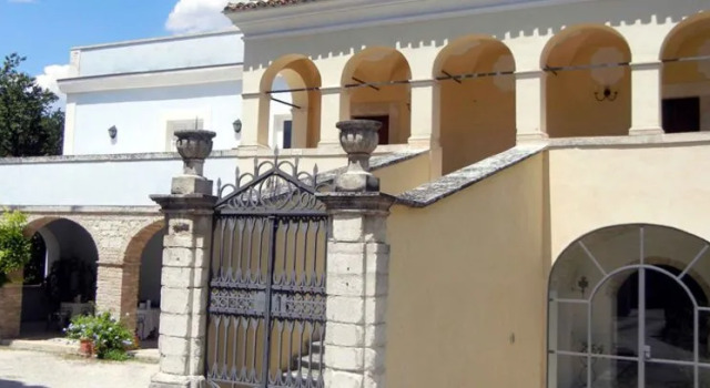 Villa Pardi, Prenota Villa Manoppello 