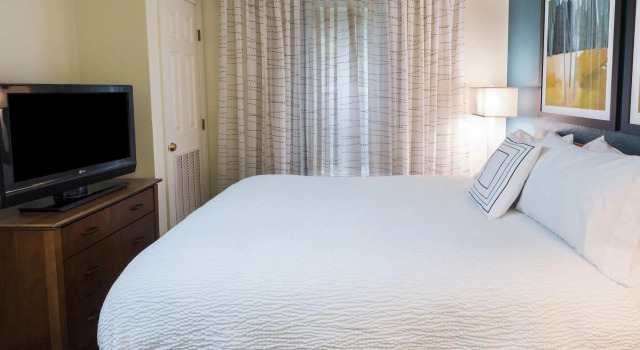 Residence Inn Huntsville, Varaa Hotelli Huntsville Alabama