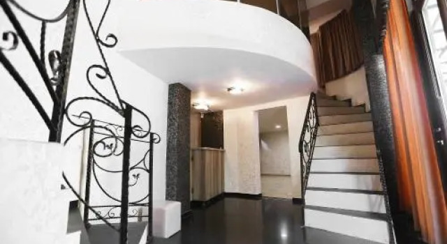 kutaisi, Rezervovat Hotel Hotely v Imereti s parkováním, Parkování