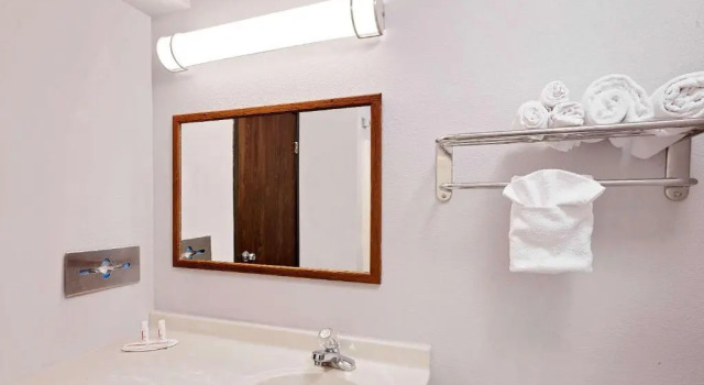 Номер Standard Super 8 by Wyndham Fayetteville