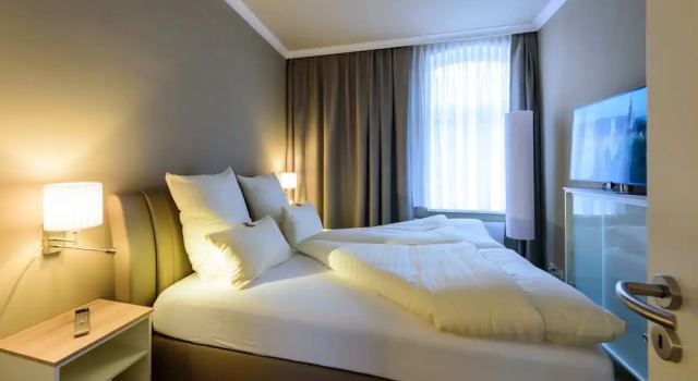 Theophanos Appartements im Wasserwinkel, Prenota Appartamento Hotel a Garz con parcheggio, Parcheggio