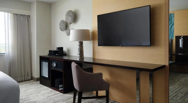 Номер Standard Boca Raton Marriott at Boca Center