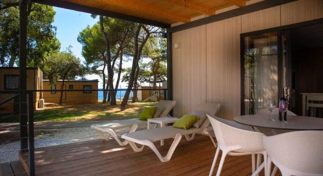 Номер Deluxe с 2 комнатами рядом с пляжем Arena Stoja Camping Homes