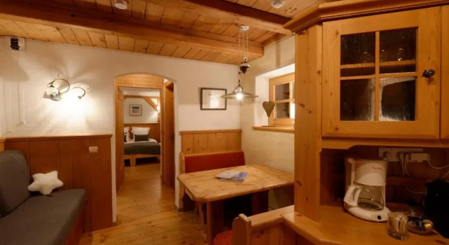 Апартаменты Standard Hôtel 3 étoiles -Restaurant Le Pilatus Courchevel