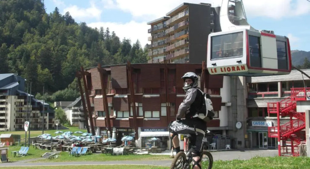 LE SAPORTA- Studios et Appartements meublés de tourisme