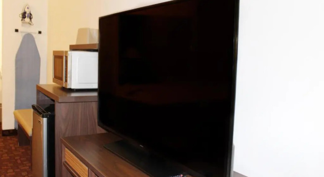 Standard Neljän hengen huone Super 8 by Wyndham Three Rivers