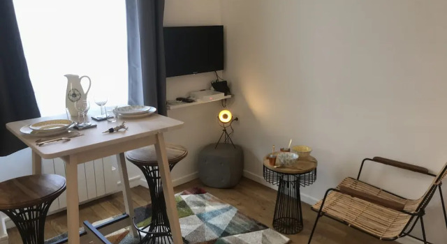 La Suite à Léon - Lyon Garibaldi, Забронировать Отель 03. Ла-Пардье Лион, рядом с Станция метро Saxe-Gambetta