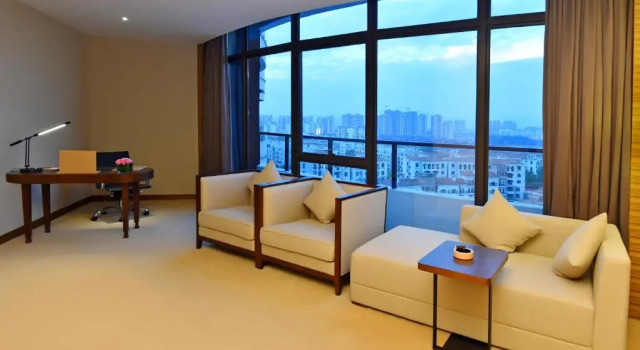 Двухместный номер Deluxe Grand Skylight Int'l Hotel Huizhou