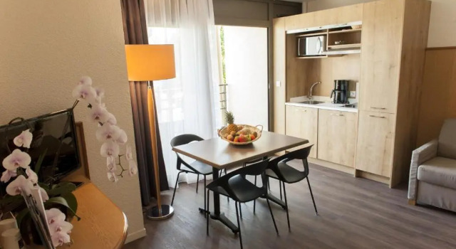 Апартаменты Thalazur Antibes - Résidence & Spa
