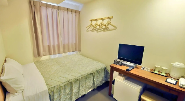 Okayama Universalhotel Second Annex, Varaa Hotelli Edulliset hotellit kohteessa Okayama