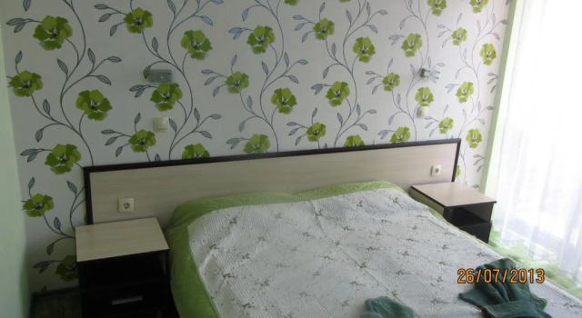 Guesthouse Iceberg, Забронировать Отель Равда регион Солнечный берег