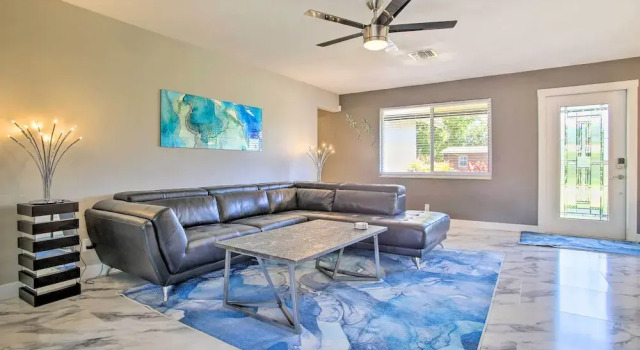 Коттедж Wilton Manors Home w/ Pool ~ 4 Mi to Beach!