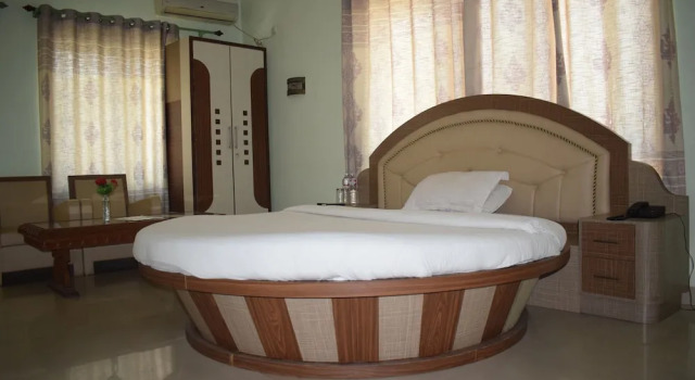 Люкс Hotel New Era
