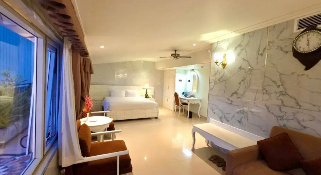 Двухместный люкс Tulip Hotel 3