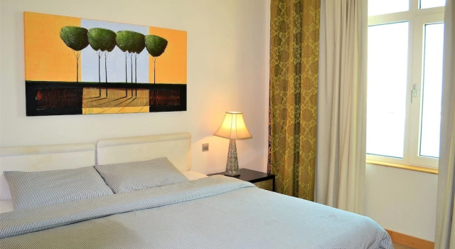 Entire 1 Bedroom Apartment in the Prestigious Palk Jumeirah - NBT, Забронировать Апартаменты/квартира Отели Дубая с парковкой, Парковка