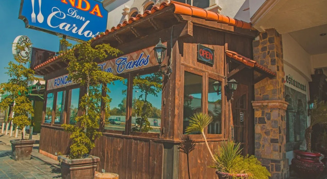 Hotel Cosmos Don Carlos, Varaa Hotelli Hotellit Mexicali aamiaisella, Aamiainen