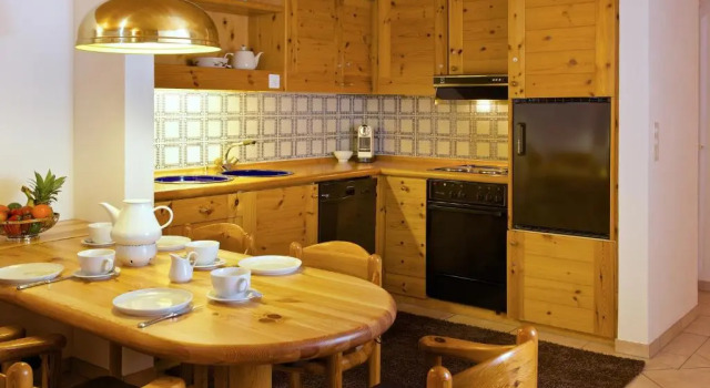 Апартаменты Schweizerhof Ferienwohnungen Lenzerheide 4