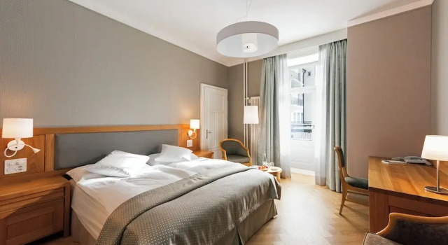 Двухместный номер Standard с балконом Hotel Waldhaus Sils
