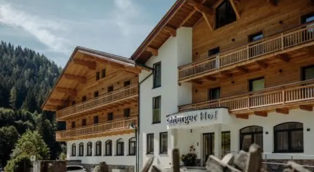Hotel Salzburger Hof, Забронировать Отель Динтен-ам-Хохкёниг High King Mountain, рядом с Горнолыжный подъемник Бюргльальм