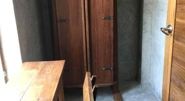 Hug Home II