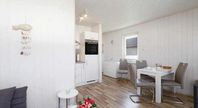 Lilly, Забронировать Отель Отели Каппельн 5 звезд, 5*