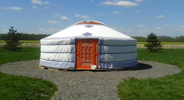 Yourte Nomade-Lodge, Забронировать Отель Ла-Шапель-Готье Seine-et-Marne