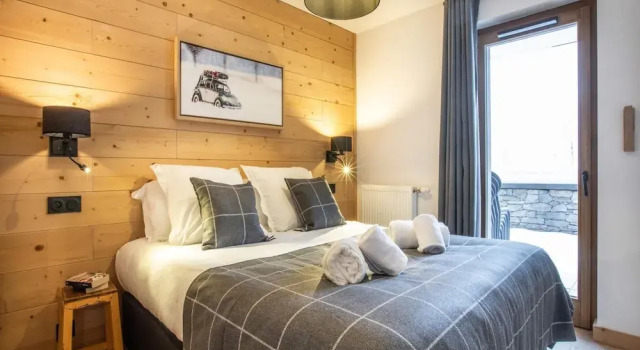 Apartment in Fornelet Near Ski Lifts, Prenota Appartamento Hotel a Rodano-Alpi con parcheggio, Parcheggio