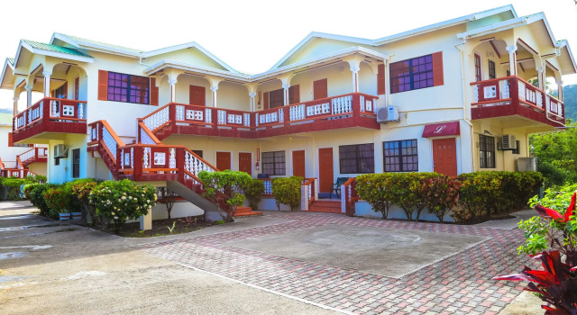 Hotel Carriacou - Laurena, Buchen Sie Hotel Hotels in Carriacou Island mit Parkplatz, Parkplätze