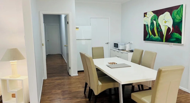 Апартаменты Economy The Cottage Motor Inn Albury CBD