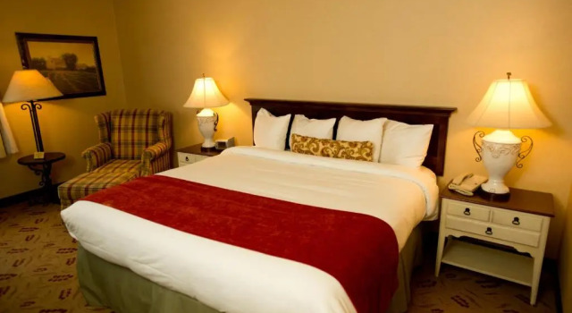 Люкс Deluxe Normandy Farm Hotel & Conference Center