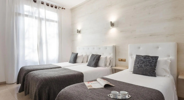Aparthotel Rambla108, Забронировать Апартаменты/квартира Апартаменты Барселоны, рядом с Площадь Джорджа Оруэлла, Апартаменты/квартира