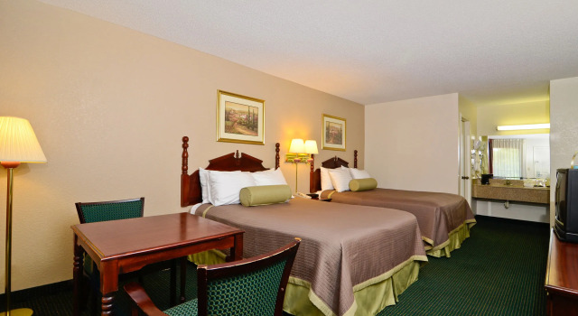 Travelers Inn and Suites, Prenota Hotel Hotel a Memphis con piscina, Piscina