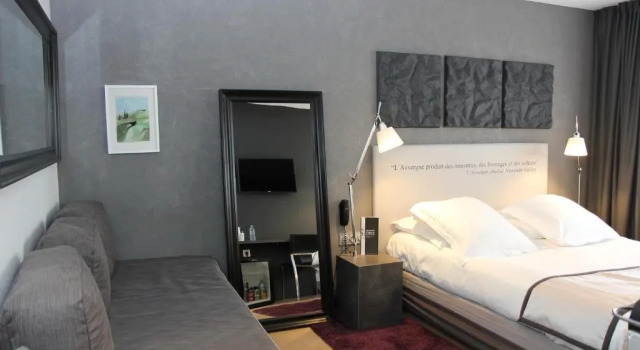 Трёхместный номер Superior с красивым видом из окна Hotel Litteraire Alexandre Vialatte, BW Signature Collection