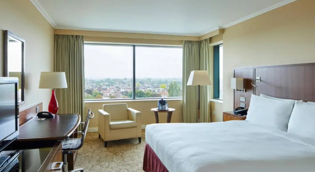 Номер Standard Radisson RED London Twickenham