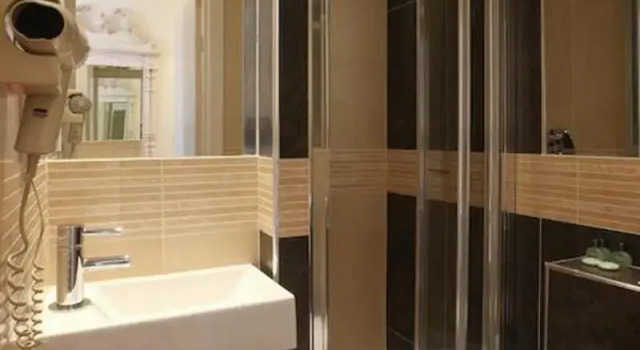 Одноместный номер Standard New Linden Hotel