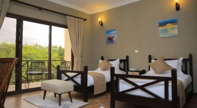 Двухместный номер Standard c 1 комнатой с балконом и с видом на сад Haile Resort Arbaminch