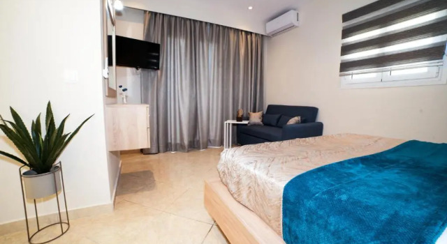 Angels Pool Studios and Apartments
