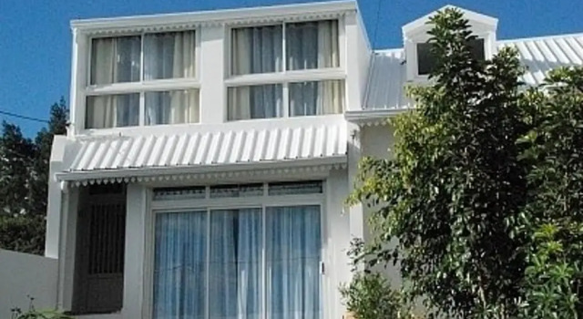 House With 4 Bedrooms in La Plaine des Cafres, With Wonderful sea View, Prenota Casa vacanze Ville a Le Tampon, Villa