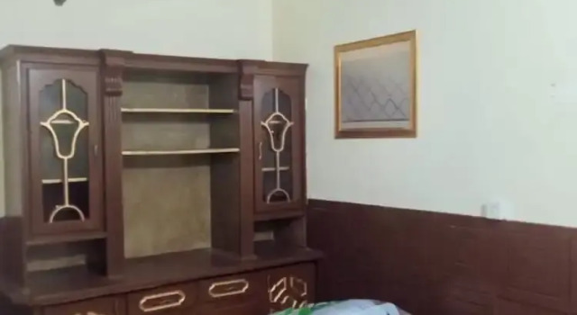 Room-room 13 Serene Retreat in Rawalpind, Book Guesthouse Hotels in Islamabad with Parking, Parking