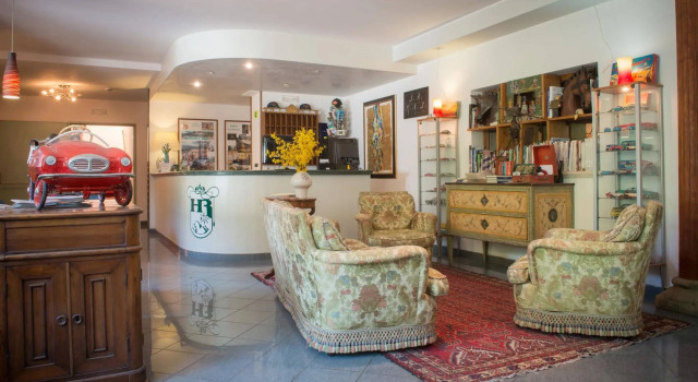 Country Hotel Le Rocce, Забронировать Отель Отели Озера Тразимено с завтраком, Завтраки