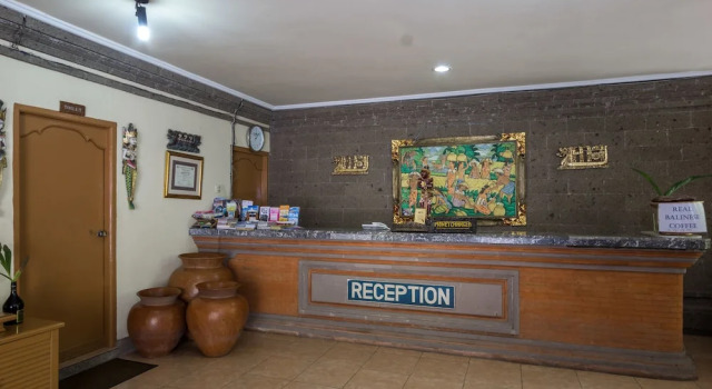 Semawang Beach Hotel, Забронировать Отель Отели провинции Бали с завтраком, Завтраки