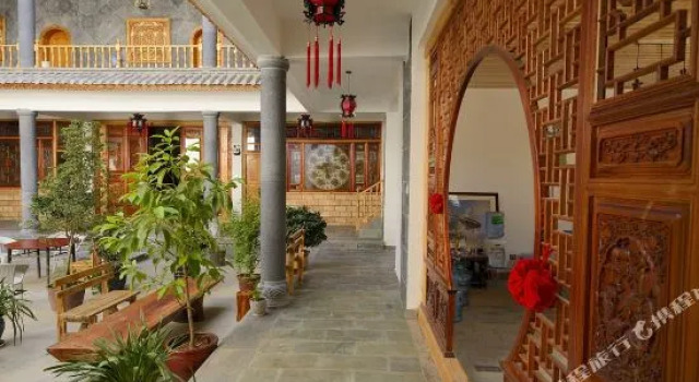 大理双廊易圆居客栈, Rezerwuj Hotel Dali Yunnan