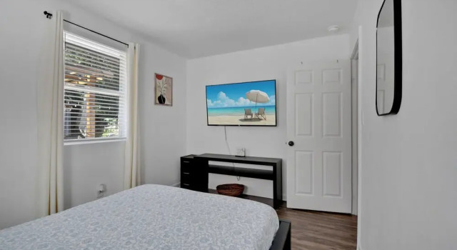 Downtown Jacksonville Retreat Pet-friendly With Hot Tub & Backyard Oasis, Book Vacation Home Jacksonville Florida